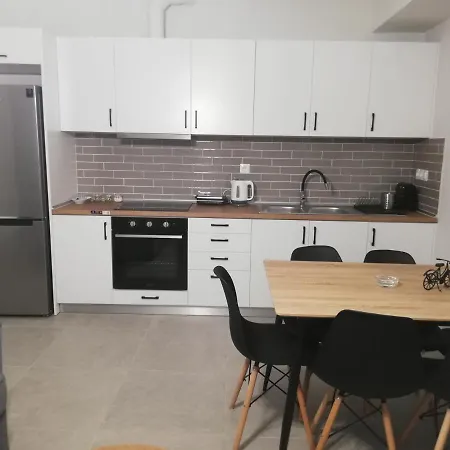아파트 Serenity Suites #1 Alykes Potamou