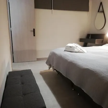 公寓 Serenity Suites #1 *